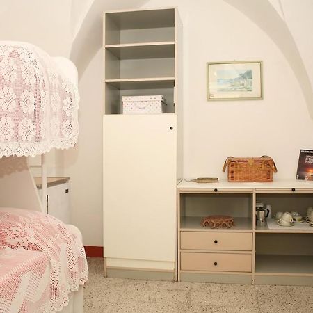 La Torre Antica Dimora Appartement Giuggianello Buitenkant foto