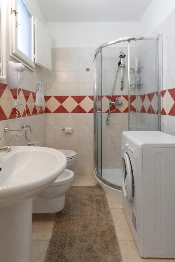 La Torre Antica Dimora Appartement Giuggianello Buitenkant foto