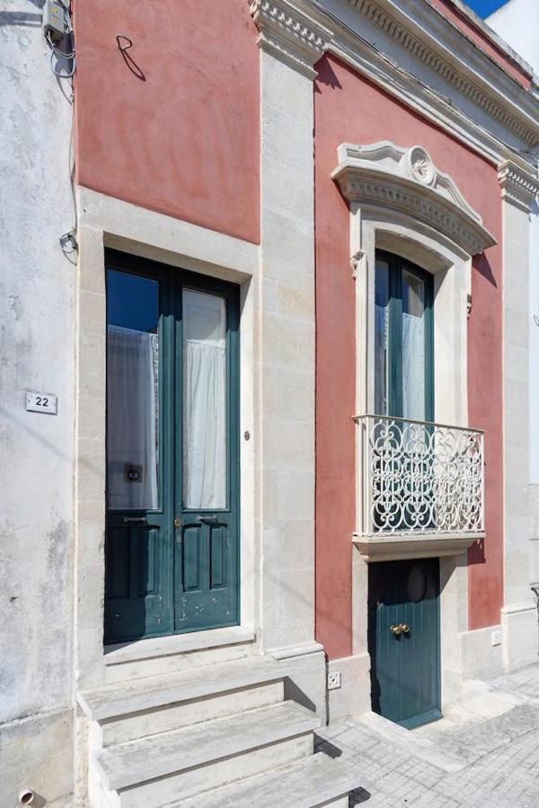 La Torre Antica Dimora Appartement Giuggianello Buitenkant foto