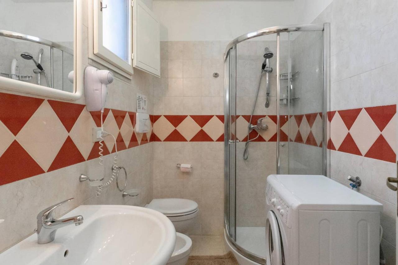 La Torre Antica Dimora Appartement Giuggianello Buitenkant foto