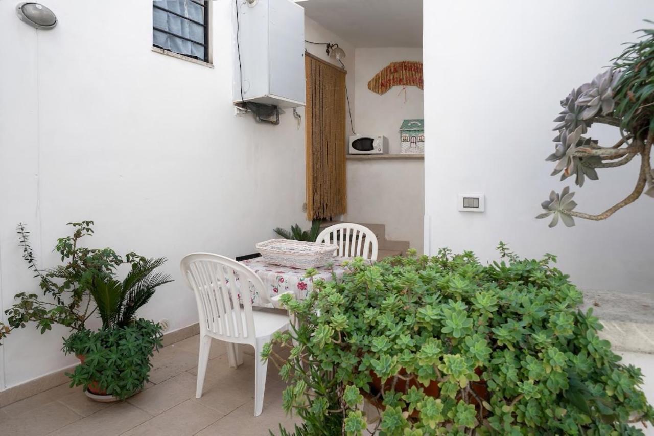 La Torre Antica Dimora Appartement Giuggianello Buitenkant foto