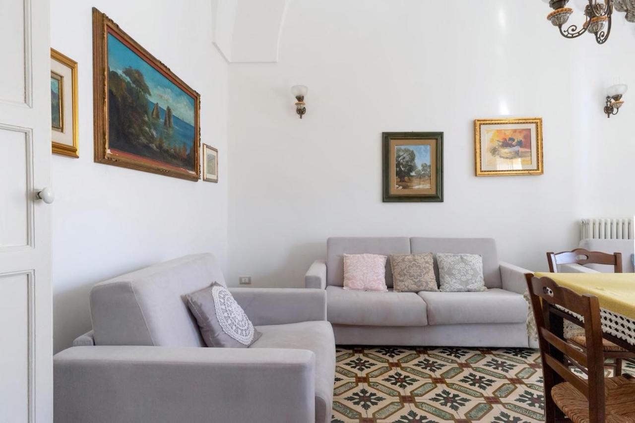 La Torre Antica Dimora Appartement Giuggianello Buitenkant foto