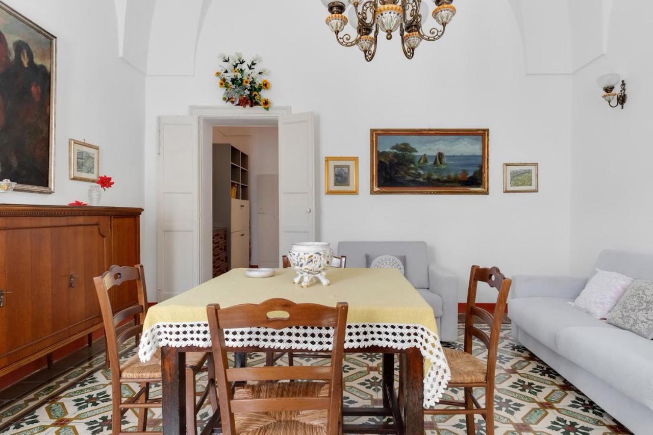 La Torre Antica Dimora Appartement Giuggianello Buitenkant foto