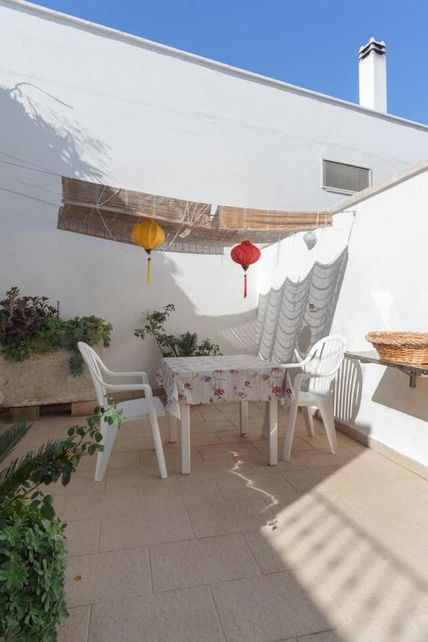 La Torre Antica Dimora Appartement Giuggianello Buitenkant foto