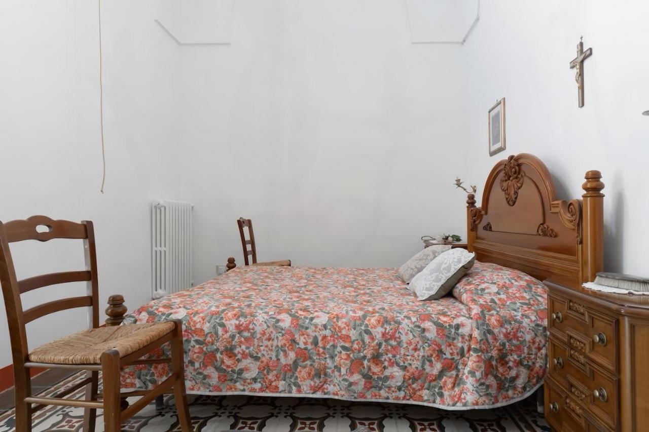 La Torre Antica Dimora Appartement Giuggianello Buitenkant foto